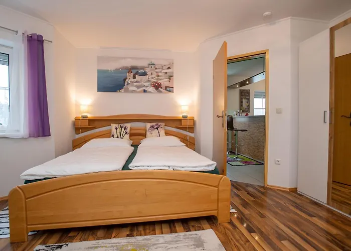 Gemuetliche In Der Naehe Von Gmunden *